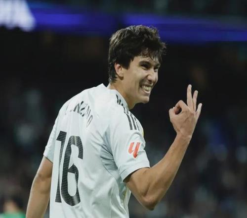 惊喜大放送,老铁专属福,亚青盛宴不,米兰体育官网,APP下载,注册领彩金,官方网站,网站入口